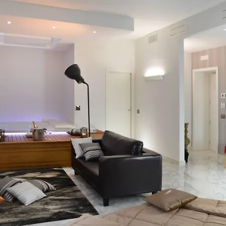 Szálloda Minieri & 3*