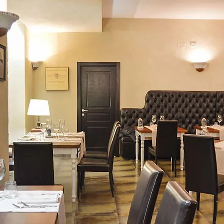 Szálloda Minieri & Nola