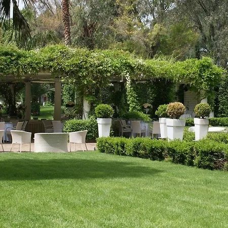 Minieri & Szálloda 3*