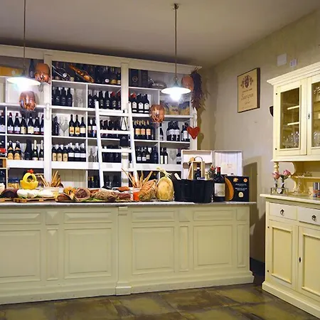 Szálloda Minieri & Nola